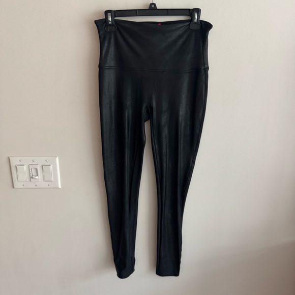 Spanx Faux Leather Leggings - Picture 2 of 6